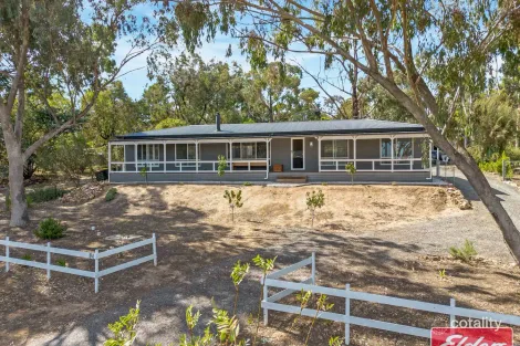 14 Adams Rd, Williamstown, SA 5351