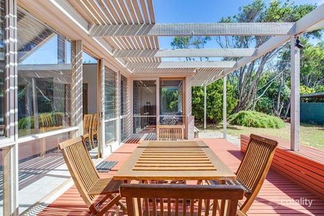 Property photo of 14 Woodland Close Blairgowrie VIC 3942