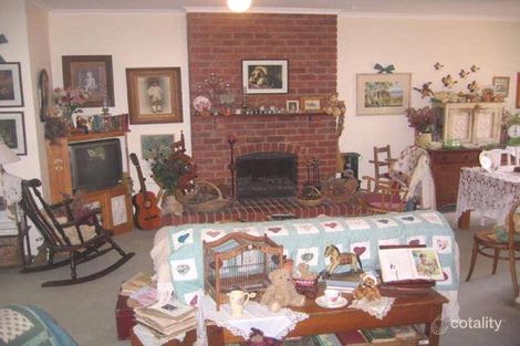 Property photo of 3 Amelia Close Beaconsfield VIC 3807