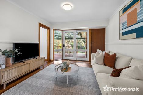 Property photo of 18 Dryden Concourse Mooroolbark VIC 3138