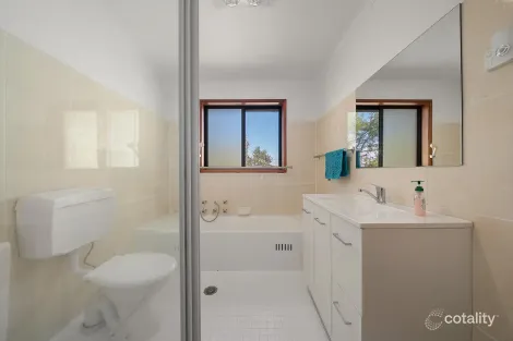 Property photo of 15 Macintyre Place Charnwood ACT 2615