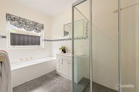 Property photo of 12 Hillview Road Kingswood SA 5062
