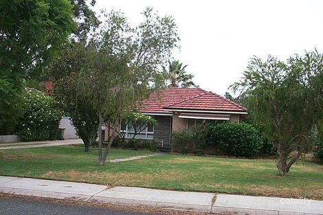 16 Stevens Rd, High Wycombe, WA 6057