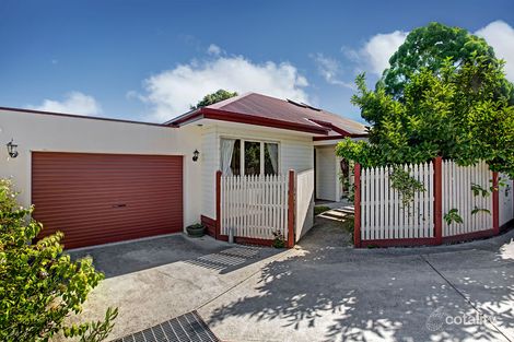 66a Eastfield Rd, Croydon South, VIC 3136