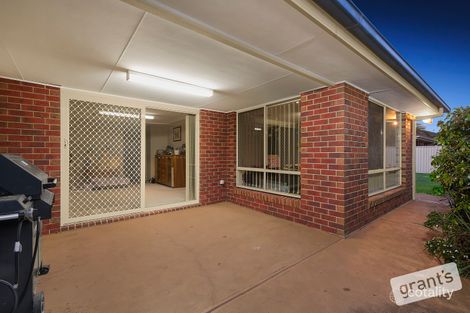 Property photo of 24 Meadowlands Way Berwick VIC 3806