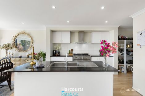 Property photo of 17 Risdon Chase Wollert VIC 3750