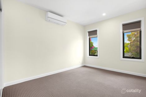 Property photo of 1/104A Royal Parade Reservoir VIC 3073