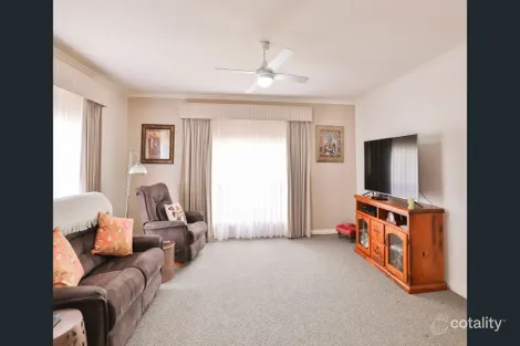 Property photo of 49 Nardoo Street Red Cliffs VIC 3496