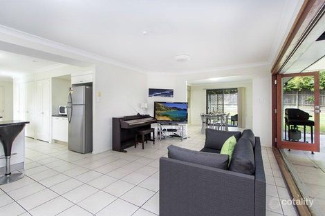 Property photo of 27 Sunset Place McDowall QLD 4053