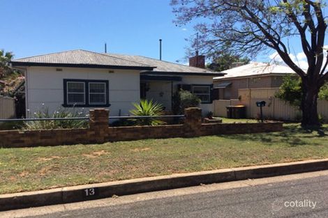 13 Thomas St, West Tamworth, NSW 2340