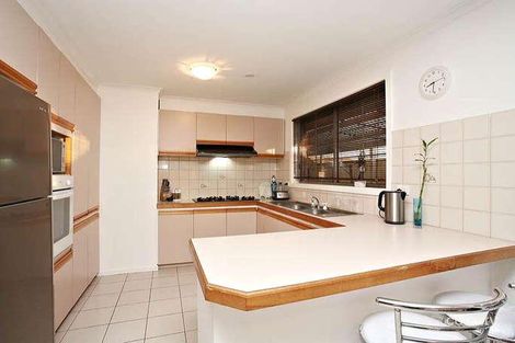 Property photo of 4/2 Gentzen Drive Wyndham Vale VIC 3024
