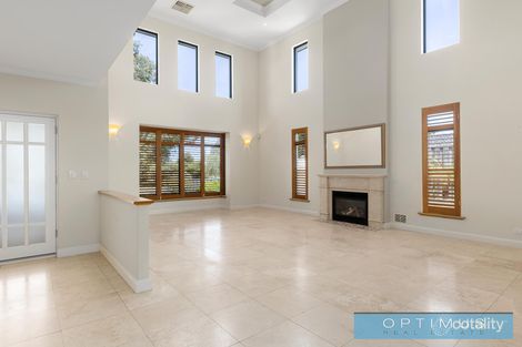 Property photo of 10 Norbury Crescent City Beach WA 6015