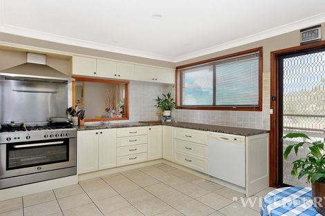 Property photo of 24 Thompson Place Minto NSW 2566