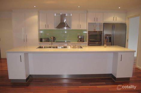 Property photo of 41 Hewat Drive Highton VIC 3216