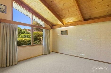 6 Stanton Cres, Rosanna, VIC 3084