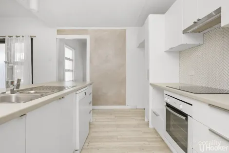 Property photo of 32 Hardacre Street Wandal QLD 4700