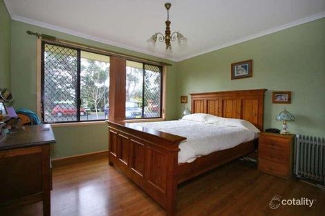Property photo of 13 Cameron Crescent Kiama Downs NSW 2533