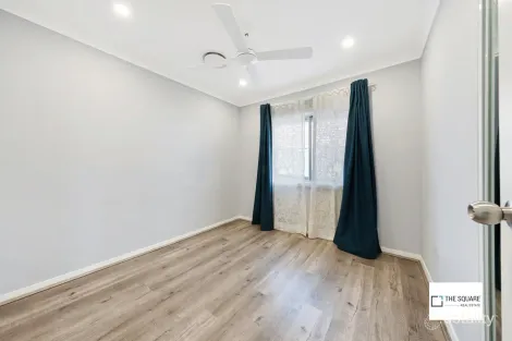 Property photo of 7 Versace Crescent Melonba NSW 2765