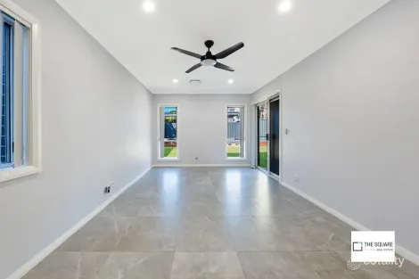 Property photo of 7 Versace Crescent Melonba NSW 2765