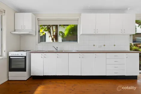 Property photo of 13 Beach Street Curl Curl NSW 2096
