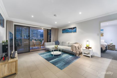 Property photo of 427/36 Macdonald Street Kangaroo Point QLD 4169
