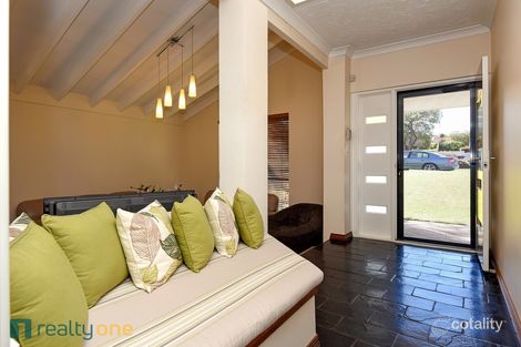 Property photo of 6 Fitch Rise Willetton WA 6155