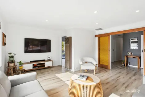 Property photo of 38 Vista Avenue Valley View SA 5093