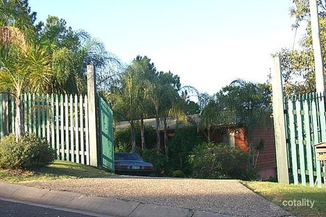 13 High Ridge Rd, Gaven, QLD 4211