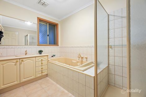 Property photo of 25 Duncan Drive Pakenham VIC 3810