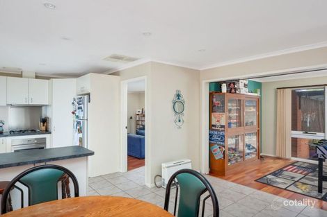 Property photo of 42 Adjin Street Mount Austin NSW 2650
