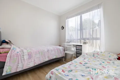 Property photo of 2/29 Willow Drive Hampton Park VIC 3976