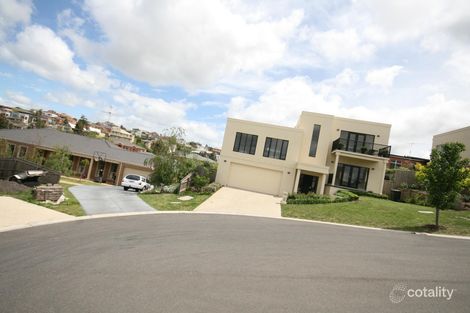 10 Dale Pl, Highton, VIC 3216