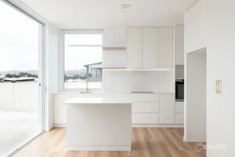 Property photo of 1/3 Jade Place Hawley Beach TAS 7307