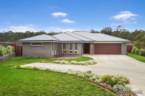 Property photo of 23 Schaefer Drive Armidale NSW 2350