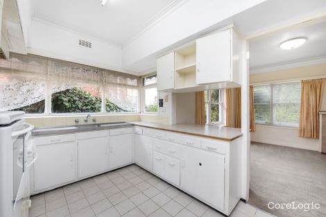 Property photo of 64 Bogong Avenue Glen Waverley VIC 3150