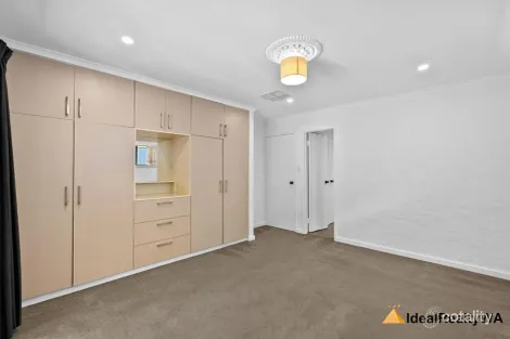 Property photo of 25 Farleigh Drive Willetton WA 6155