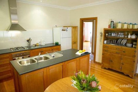 Property photo of 19 Maple Crescent Bell Park VIC 3215