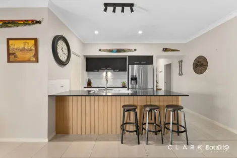 Property photo of 16 Busby Street Cliftleigh NSW 2321