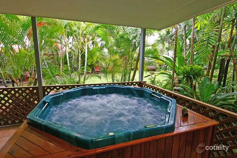 Property photo of 27 Cyprea Close Trinity Beach QLD 4879