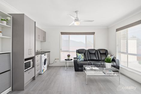 Property photo of 2 Arif Place Heritage Park QLD 4118