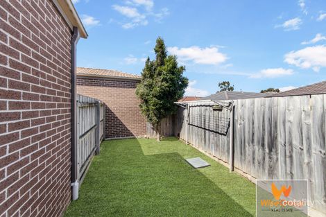 Property photo of 3/1 Walnut Way Pakenham VIC 3810