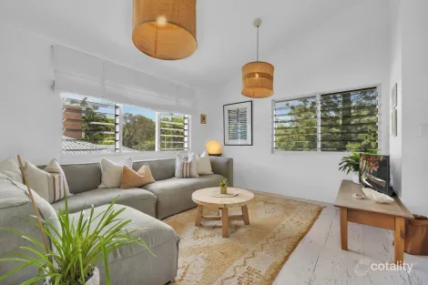 Property photo of 3/8 Jubilee Esplanade Point Arkwright QLD 4573