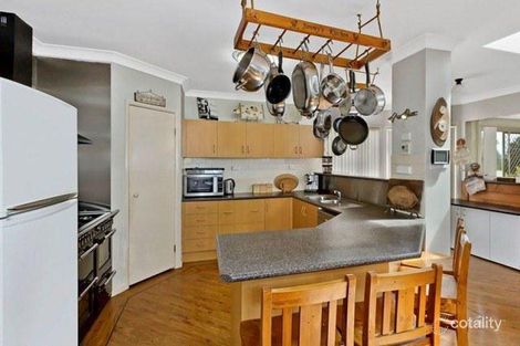 Property photo of 2 Braithwaite Road Tacoma NSW 2259