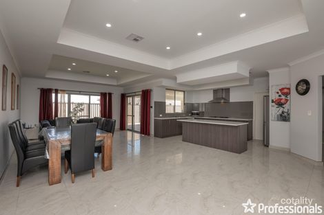 Property photo of 2 Lanciano Way Piara Waters WA 6112