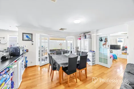 Property photo of 11 Jasmine Way Glen Iris WA 6230