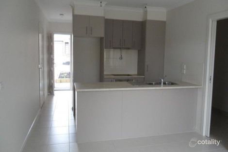 Property photo of 13/8 Pads Way Sunbury VIC 3429