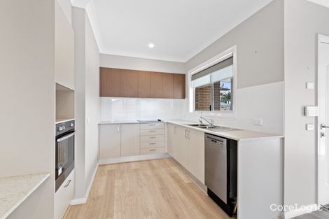 Property photo of 4/13 Skyline Street Gorokan NSW 2263