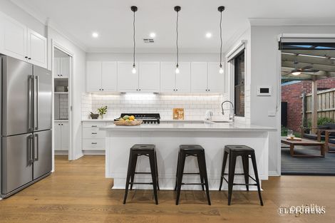 2/13 Edwards St, Burwood, VIC 3125