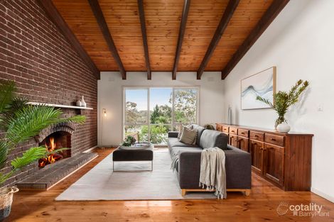 Property photo of 4 Narrawa Close Eltham VIC 3095