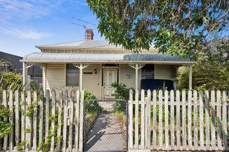 19 West Fyans St, Newtown, VIC 3220